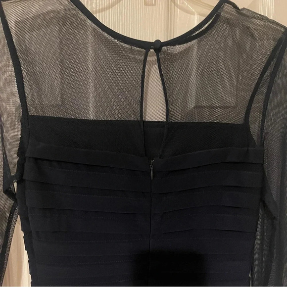 Adrianna Papell Illusion Pleated Body-con Dress Sz 4 Navy - Picture 6 of 11